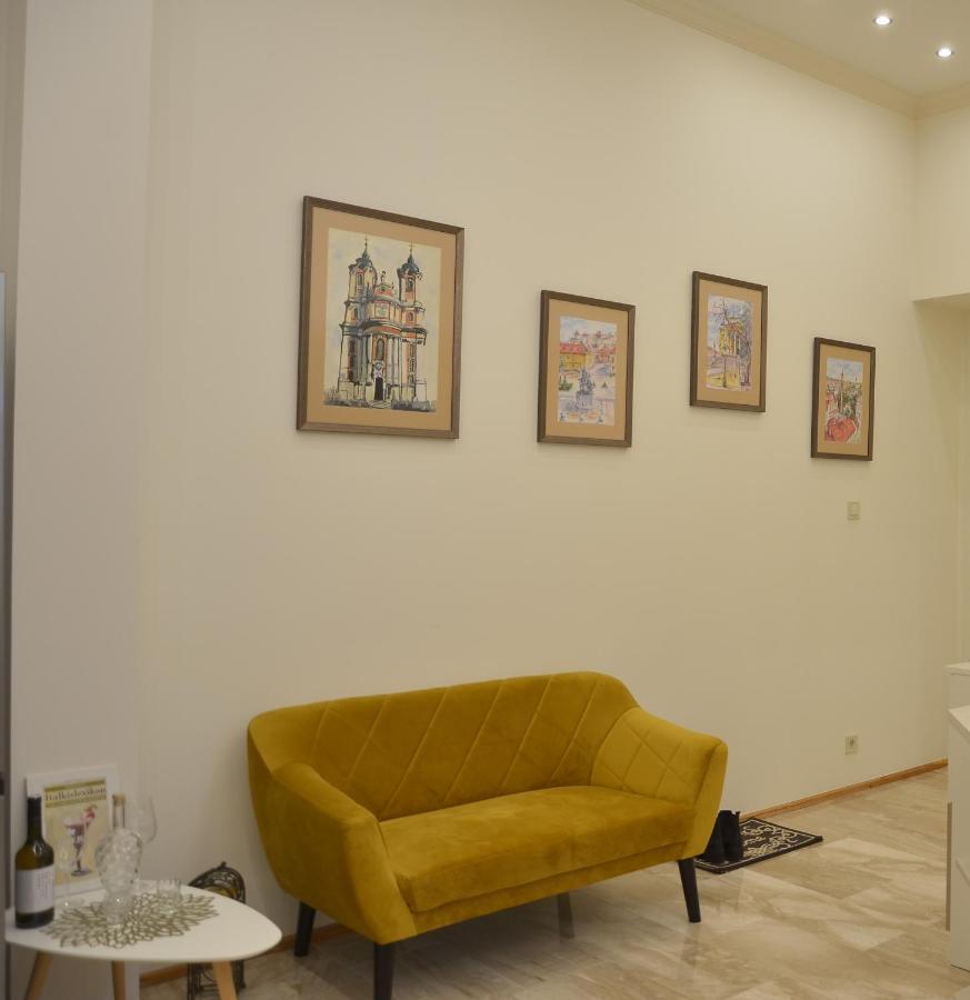 Elegant Apartman エゲル エクステリア 写真