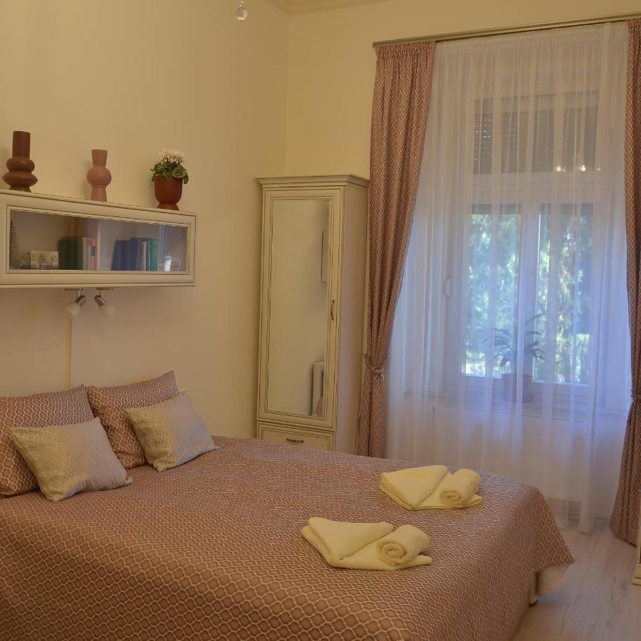 Elegant Apartman エゲル エクステリア 写真